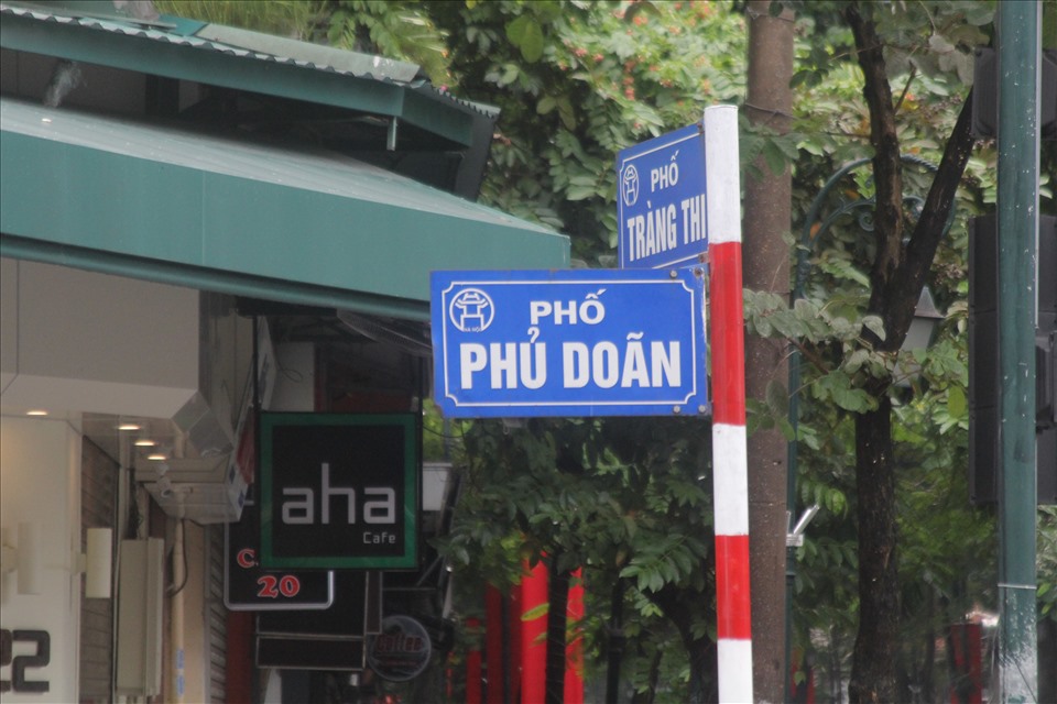 Phố Phủ Doãn - Hà Nội
