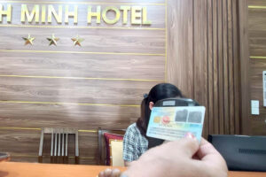 Thuê nhà nghỉ theo giờ có cần giấy tờ không?