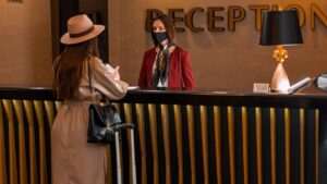 Xuất trình giấy tờ