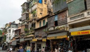 Tung tâm phố cổ đậm nét cổ kính, trầm tư